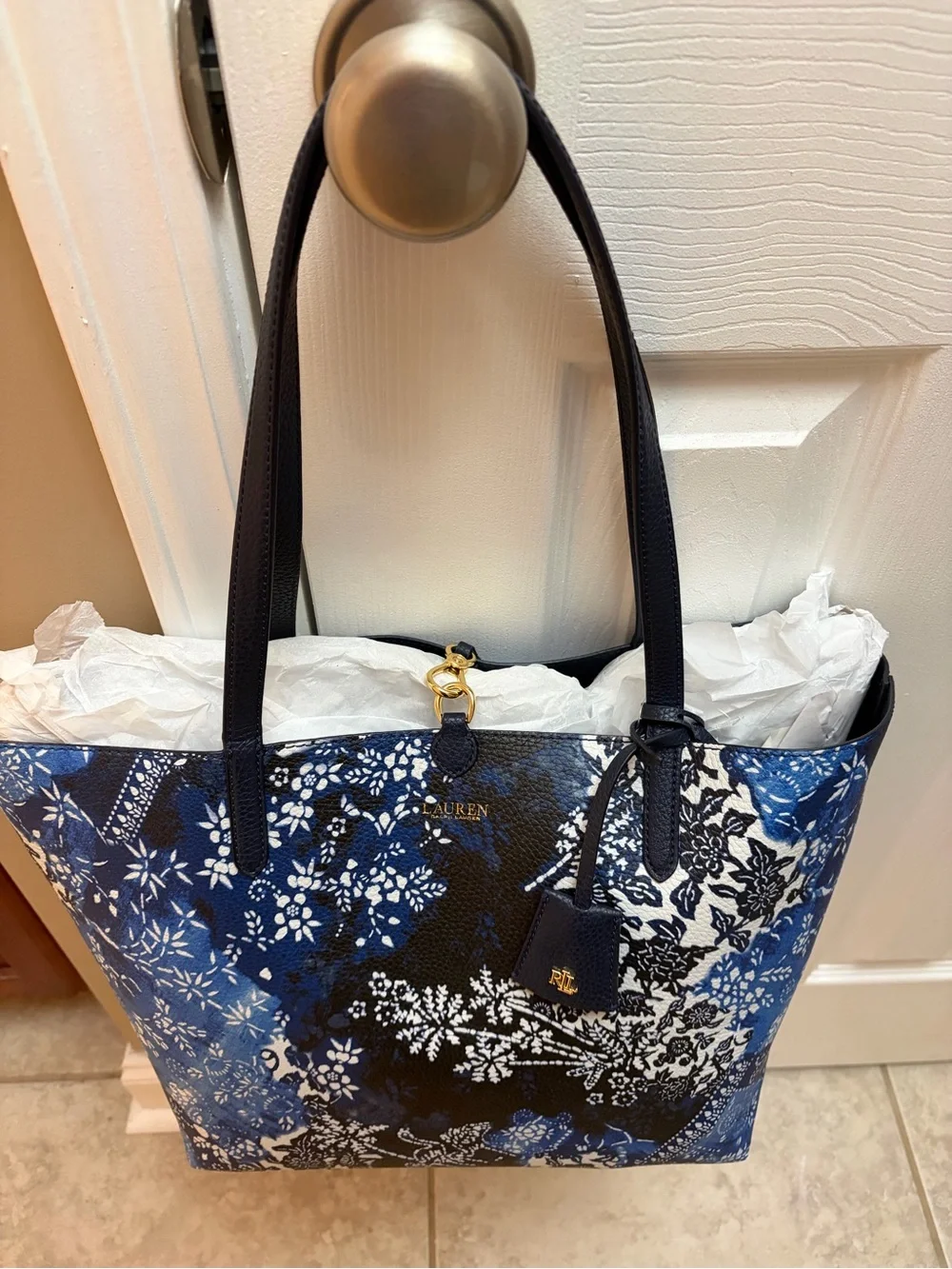 Lauren Ralph Lauren Navy and Blue Floral Tote with Navy Pouch- NWOT